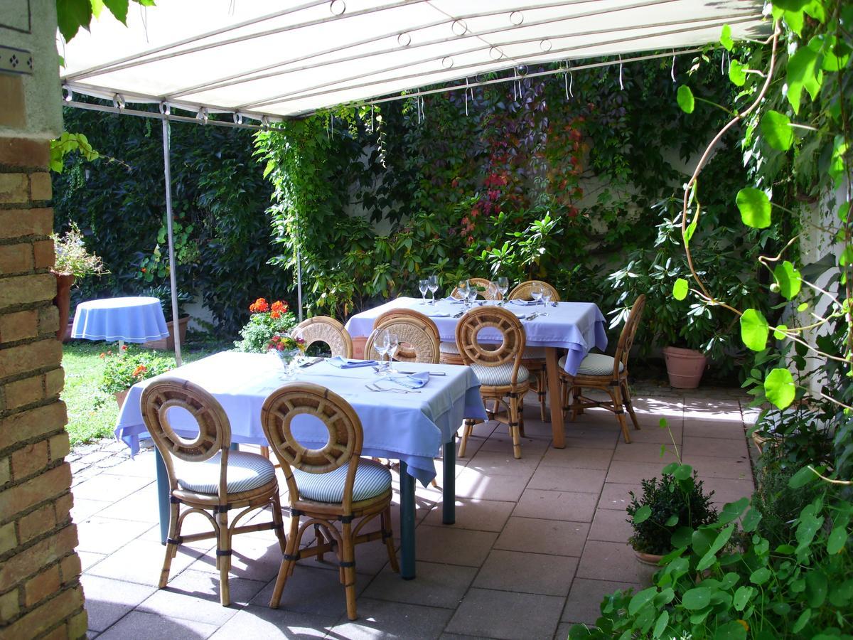 Landhotel Gut Greifhof Heiligenborn Exterior foto